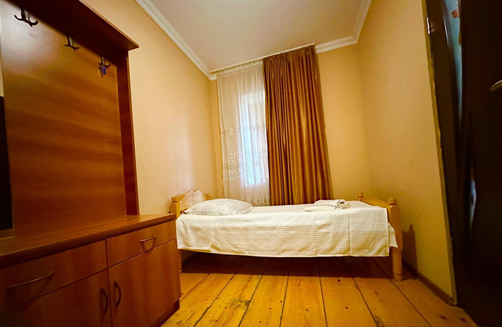 Mziuri Guest House Mestia Exterior photo